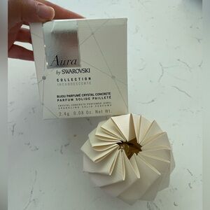 Aura by Swarovski solid perfume pendant necklace